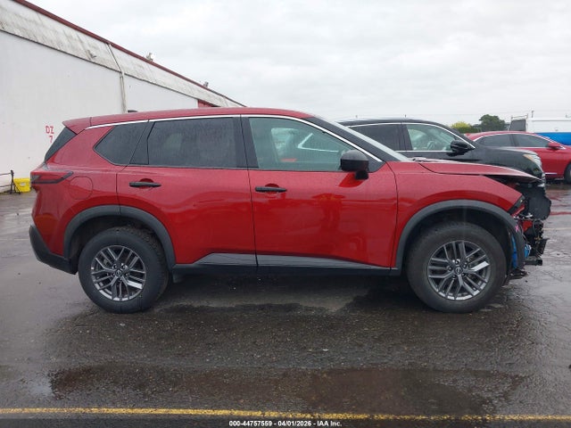 5N1BT3AB6PC906353 Nissan Rogue S Intelligent Awd