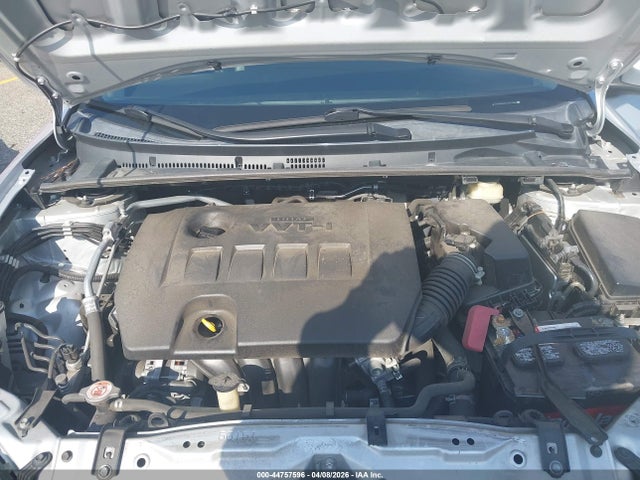 2T1BURHE7JC021968 Toyota COROLLA SE