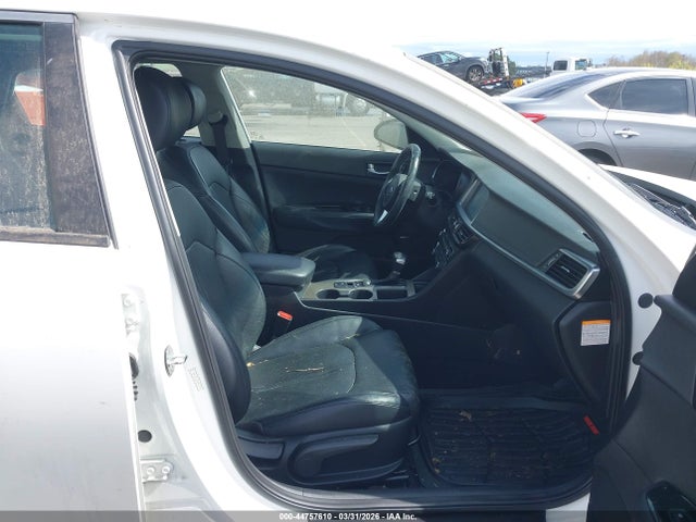 2017 KIA OPTIMA HYBRID KNAGU4LE4H5013704 Photo 4