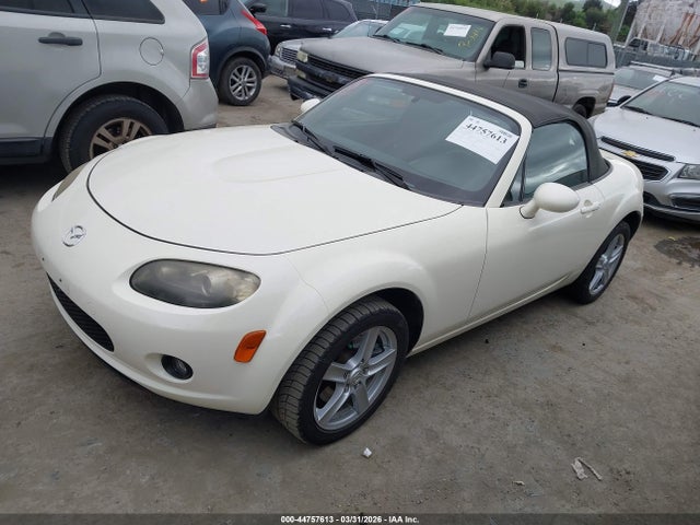 Продажа на аукционе авто 2006 Mazda Mx-5 Touring, vin: JM1NC25F560119595, номер лота: 44757613