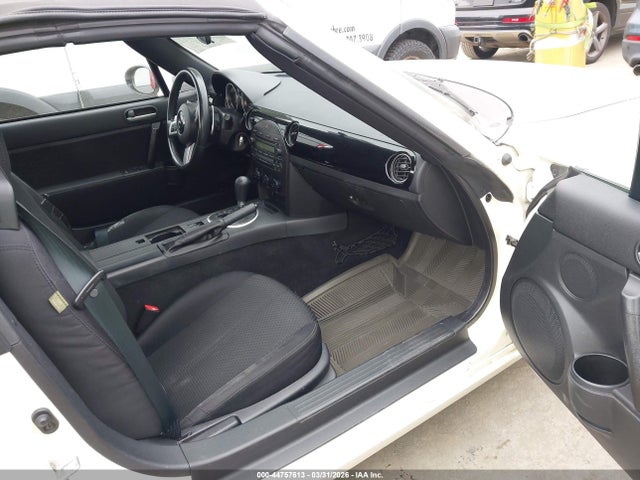 Продажа на аукционе авто 2006 Mazda Mx-5 Touring, vin: JM1NC25F560119595, номер лота: 44757613