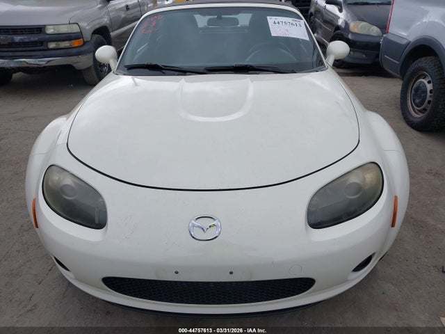 Продажа на аукционе авто 2006 Mazda Mx-5 Touring, vin: JM1NC25F560119595, номер лота: 44757613