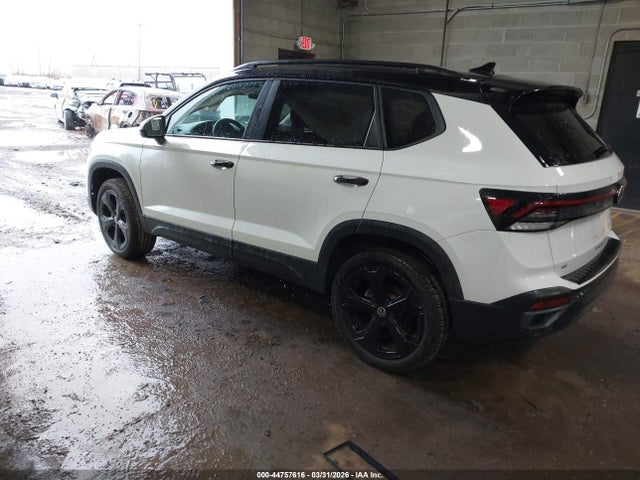 Продаж на аукціоні авто 2025 Volkswagen Taos 1.5t Se Black, vin: 3VV2C7B26SM010329, номер лоту: 44757616