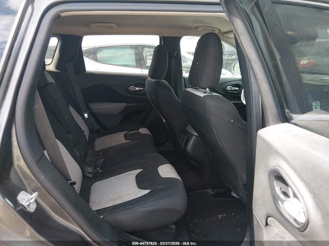Продаж на аукціоні авто 2014 Jeep Cherokee Latitude, vin: 1C4PJMCS3EW145831, номер лоту: 44757625