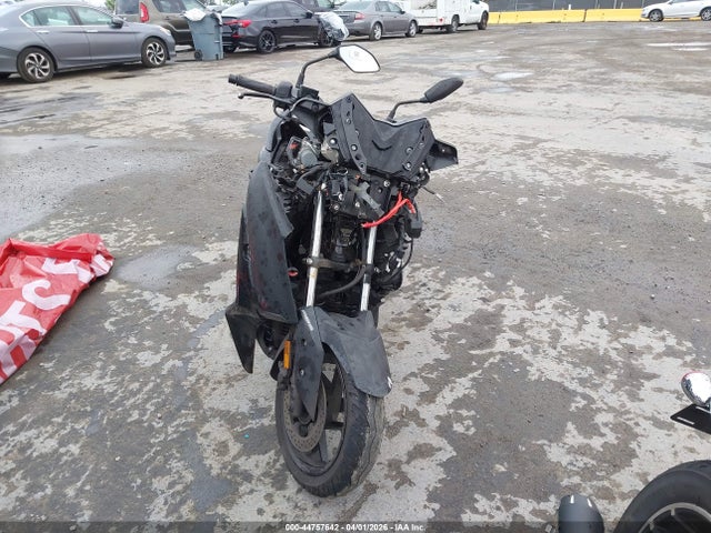 MH3SH10Y8KK002214 Yamaha Czd300 A