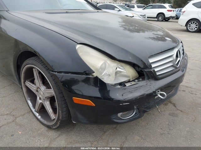 2008 Mercedes-benz Cls 550 მანქანა იყიდება აუქციონზე, vin: WDDDJ72X48A131767, აუქციონის ნომერი: 44757654