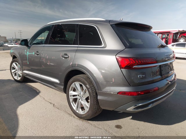 2020 Audi Q7 Premium 45 Tfsi Quattro Tiptronic მანქანა იყიდება აუქციონზე, vin: WA1AJAF72LD010855, აუქციონის ნომერი: 44757662