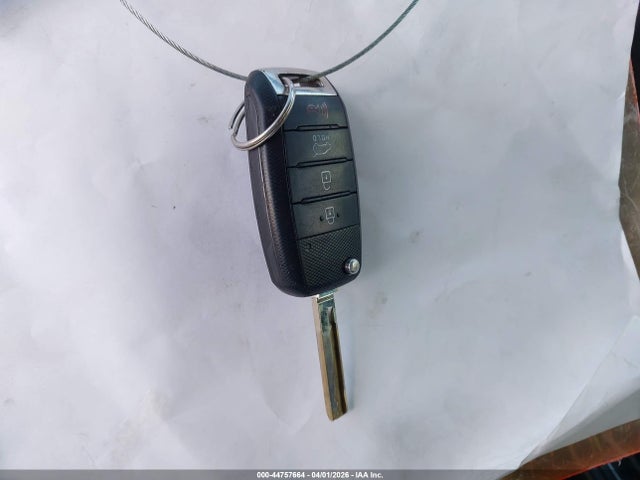 5XYPG4A37GG002892 KIA Sorento 2.4l Lx