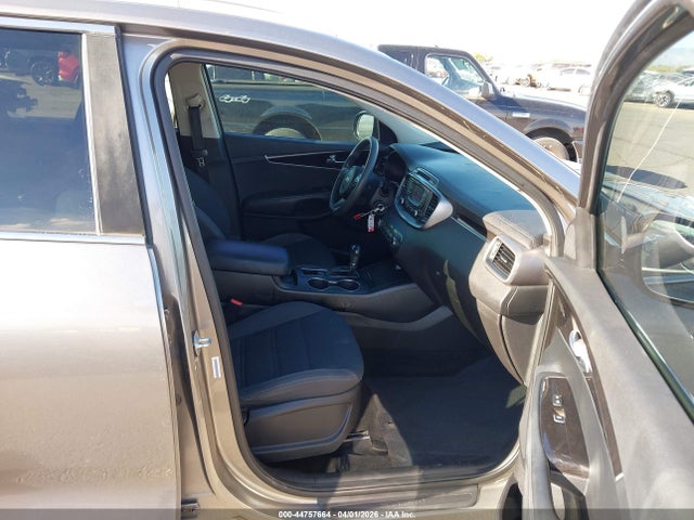 5XYPG4A37GG002892 KIA Sorento 2.4l Lx