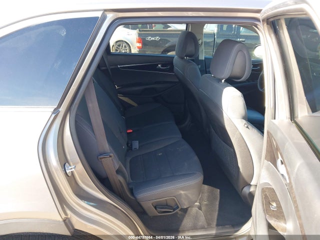 5XYPG4A37GG002892 KIA Sorento 2.4l Lx