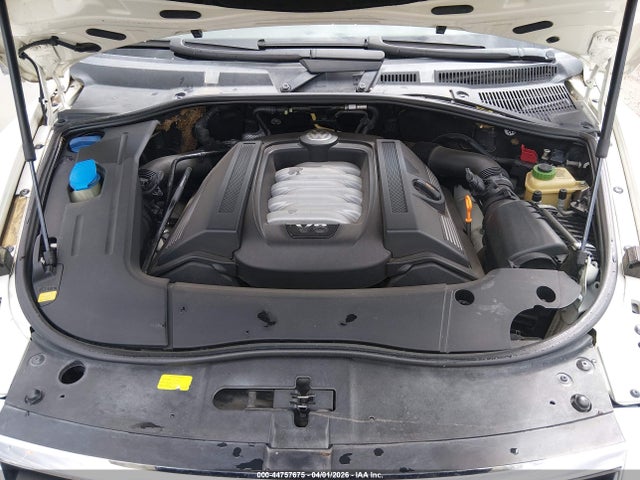 2004 Volkswagen Touareg V8 მანქანა იყიდება აუქციონზე, vin: WVGEM77L94D043944, აუქციონის ნომერი: 44757675