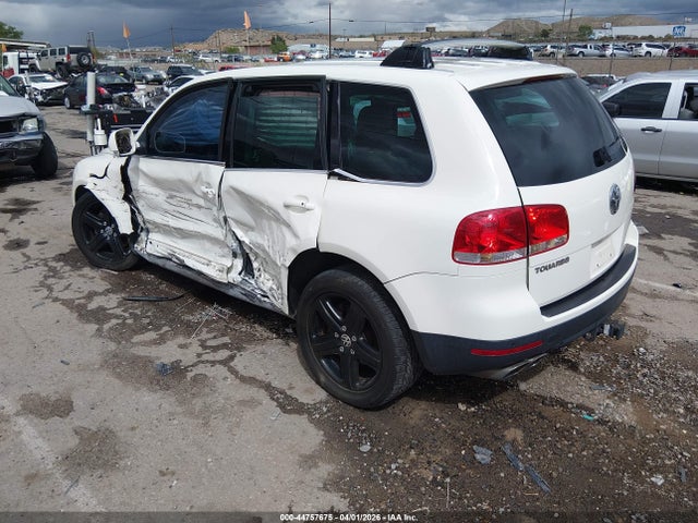 2004 Volkswagen Touareg V8 მანქანა იყიდება აუქციონზე, vin: WVGEM77L94D043944, აუქციონის ნომერი: 44757675