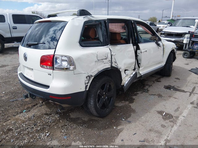 2004 Volkswagen Touareg V8 მანქანა იყიდება აუქციონზე, vin: WVGEM77L94D043944, აუქციონის ნომერი: 44757675