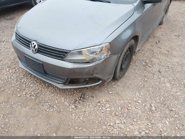 44757717 :رقم المزاد ، 3VWDZ7AJXBM041238 vin ، 2011 Volkswagen Jetta 2.5l Se مزاد بيع