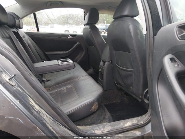 44757717 :رقم المزاد ، 3VWDZ7AJXBM041238 vin ، 2011 Volkswagen Jetta 2.5l Se مزاد بيع