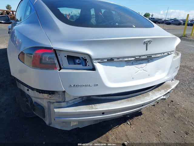 44757727 :رقم المزاد ، 5YJSA1E2XHF186522 vin ، 2017 Tesla Model S 100d/60d/75d/90d/p100d مزاد بيع