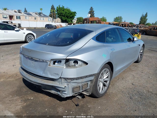 44757727 :رقم المزاد ، 5YJSA1E2XHF186522 vin ، 2017 Tesla Model S 100d/60d/75d/90d/p100d مزاد بيع