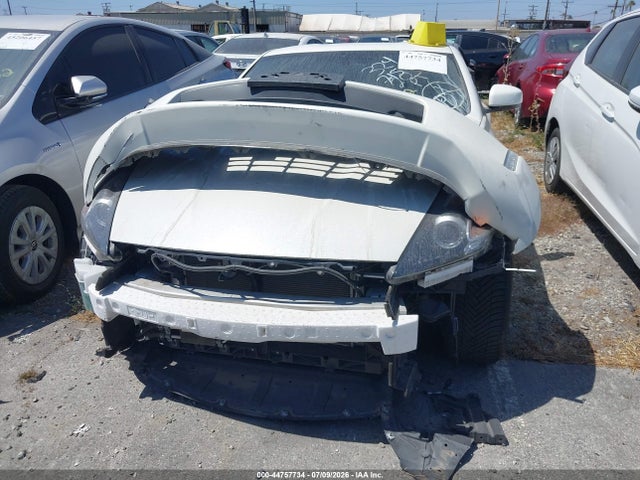 JN1AZ4EH3JM572712 Nissan 370z Touring