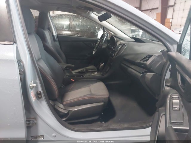 44757738 :رقم المزاد ، JF2GTAEC7K8261744 vin ، 2019 Subaru Crosstrek 2.0i Premium مزاد بيع
