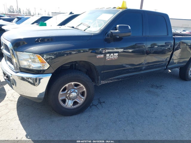 2016 RAM 2500 3C6UR5HJ0GG264804 Photo 1