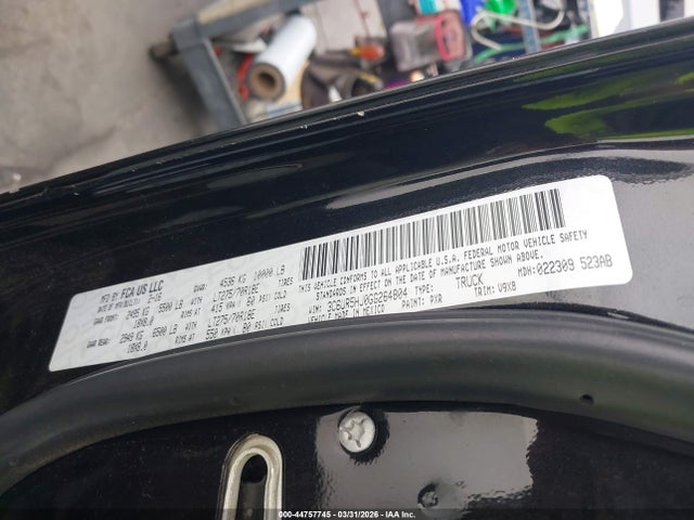 2016 RAM 2500 3C6UR5HJ0GG264804 Photo 8