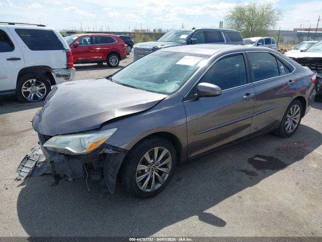 Toyota CAMRY XLE 2015 4T1BF1FK8FU954014 Image 2