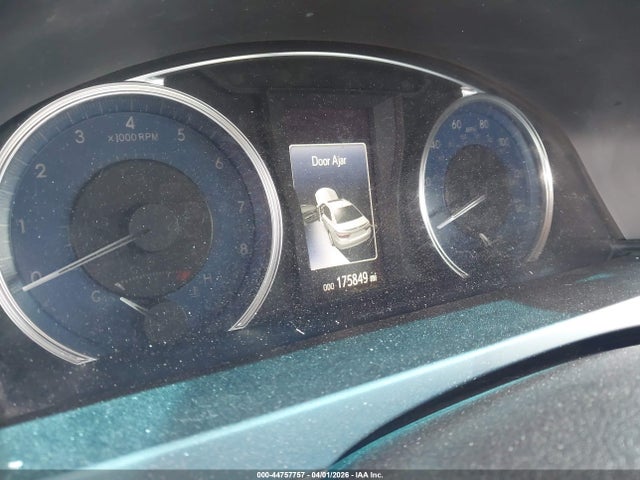 Toyota CAMRY XLE 2015 4T1BF1FK8FU954014 Image 7