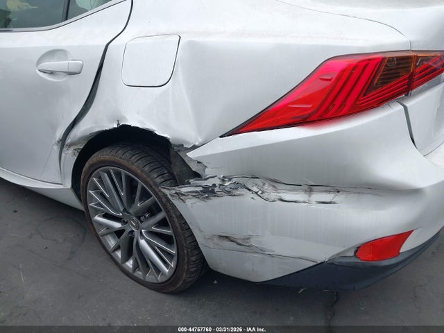 44757760 :رقم المزاد ، JTHBA1D24H5039906 vin ، 2017 Lexus Is 200t مزاد بيع