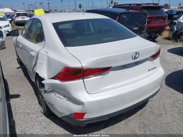 2017 LEXUS IS 200T JTHBA1D24H5039906 Photo 2