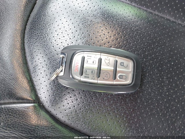 2022 Chrysler Pacifica Hybrid Touring L მანქანა იყიდება აუქციონზე, vin: 2C4RC1L73NR129814, აუქციონის ნომერი: 44757775