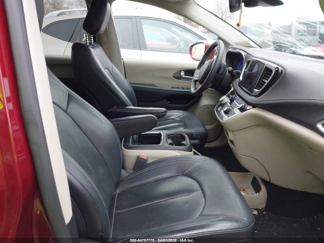 2022 Chrysler Pacifica Hybrid Touring L მანქანა იყიდება აუქციონზე, vin: 2C4RC1L73NR129814, აუქციონის ნომერი: 44757775