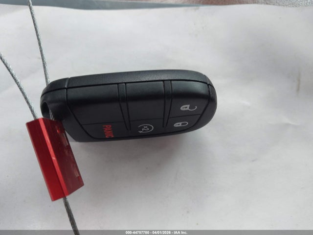 ZACCJABT0GPD91002 Jeep Renegade 75th Anniversary