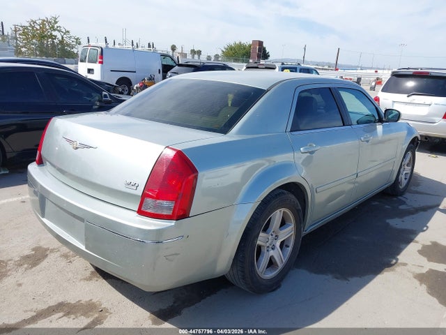 Продажа на аукционе авто 2006 Chrysler 300 Touring, vin: 2C3KA53G86H215503, номер лота: 44757796