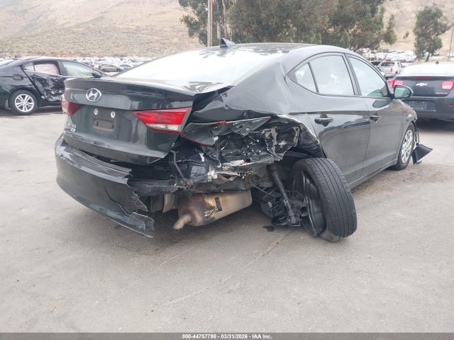 2017 HYUNDAI ELANTRA KMHD74LF2HU082625 Photo 3