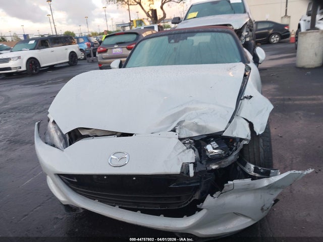 JM1NDAD72J0200628 Mazda Mx-5 Miata Grand Touring