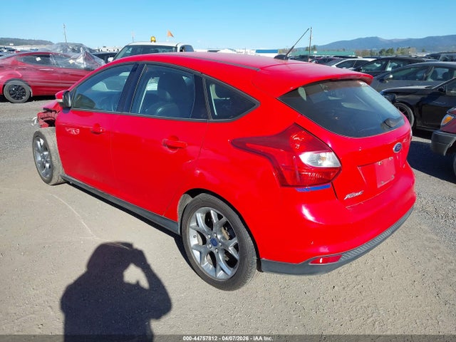 2013 Ford Focus Se მანქანა იყიდება აუქციონზე, vin: 1FADP3K27DL339717, აუქციონის ნომერი: 44757812