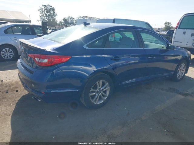 2016 HYUNDAI SONATA 5NPE24AF9GH359693 Photo 3