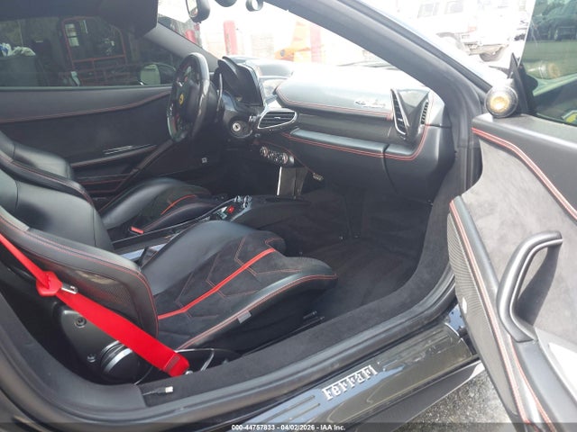44757833 :رقم المزاد ، ZFF68NHA2F0211126 vin ، 2015 Ferrari 458 Spider مزاد بيع