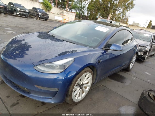 2022 Tesla Model 3 Long Range Dual Motor All-wheel Drive მანქანა იყიდება აუქციონზე, vin: 5YJ3E1EB9NF130835, აუქციონის ნომერი: 44757851