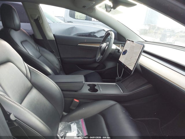 2022 Tesla Model 3 Long Range Dual Motor All-wheel Drive მანქანა იყიდება აუქციონზე, vin: 5YJ3E1EB9NF130835, აუქციონის ნომერი: 44757851