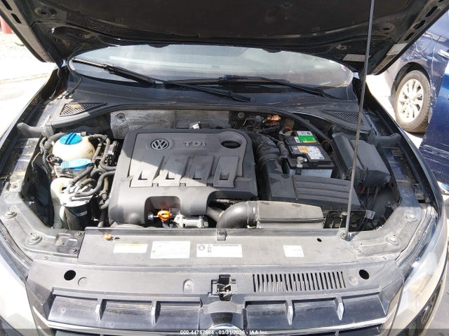 44757864 :رقم المزاد ، 1VWCN7A36CC106789 vin ، 2012 Volkswagen Passat 2.0l Tdi Sel Premium مزاد بيع
