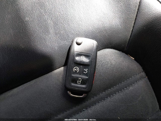 44757864 :رقم المزاد ، 1VWCN7A36CC106789 vin ، 2012 Volkswagen Passat 2.0l Tdi Sel Premium مزاد بيع