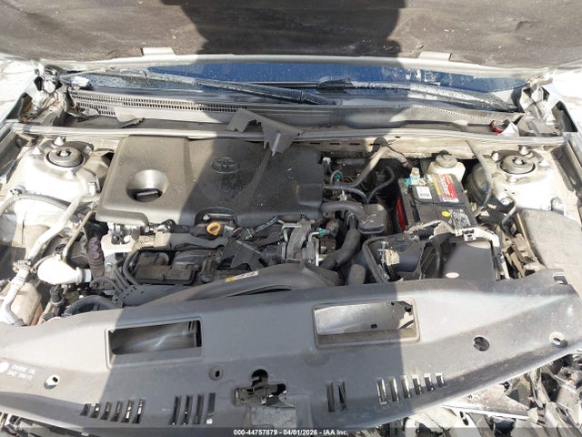 4T1B11HK0JU126768 Toyota CAMRY SE