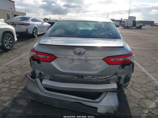 4T1B11HK0JU126768 Toyota CAMRY SE
