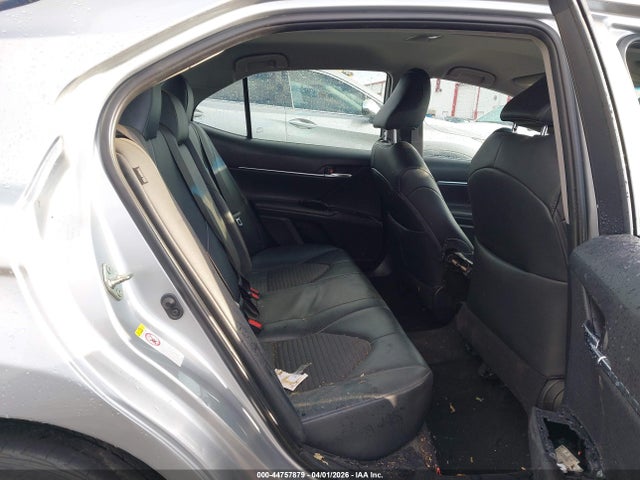 4T1B11HK0JU126768 Toyota CAMRY SE