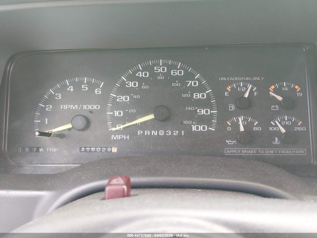44757880 :رقم المزاد ، 2GTEC19M8W1508450 vin ، 1998 Gmc Sierra 1500 Sl Wideside مزاد بيع