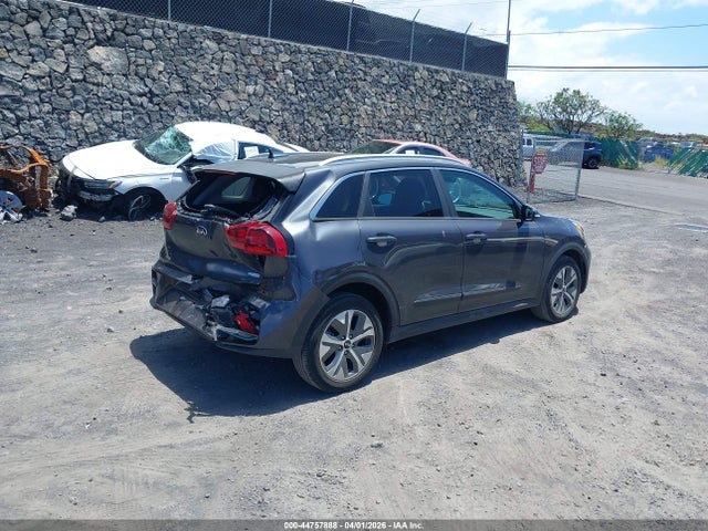 KNDCC3LG0L5062956 KIA Niro Ev Ex