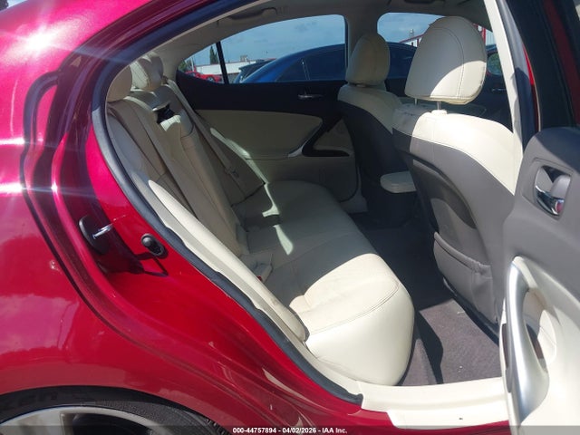 44757894 :رقم المزاد ، JTHBF5C27D2103197 vin ، 2013 Lexus Is 250 مزاد بيع