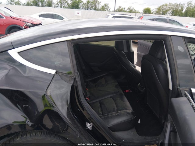 2019 TESLA MODEL 3 5YJ3E1EA5KF325365 Photo 7