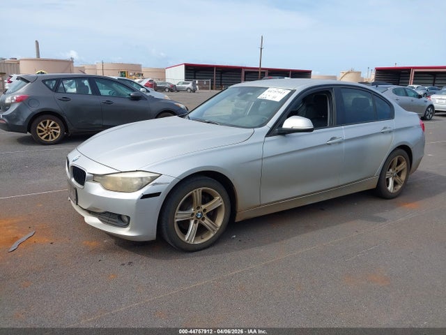 Auction sale of the 2013 Bmw 320i, vin: WBA3B1C59DK128958, lot number: 44757912